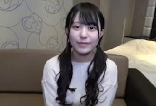 奴妻淫荡骚逼翘着屁股享受大黑鸡巴